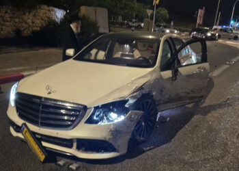 בחזרה מאלעד רכבו של הגר”א אלבז היה מעורב בתאונה