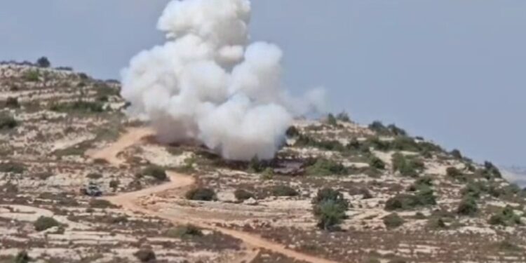 צפו בנס: מכונית התופת נוטרלה והפיצוץ היה אדיר