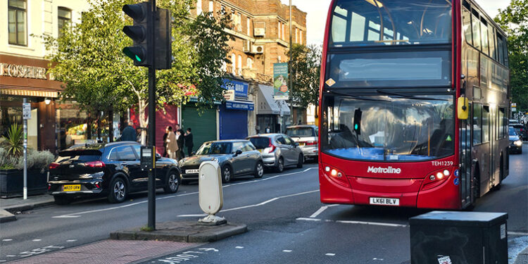 לונדון: קו אוטובוס חדש יחבר בין גולדסגרין לסטמפורד היל