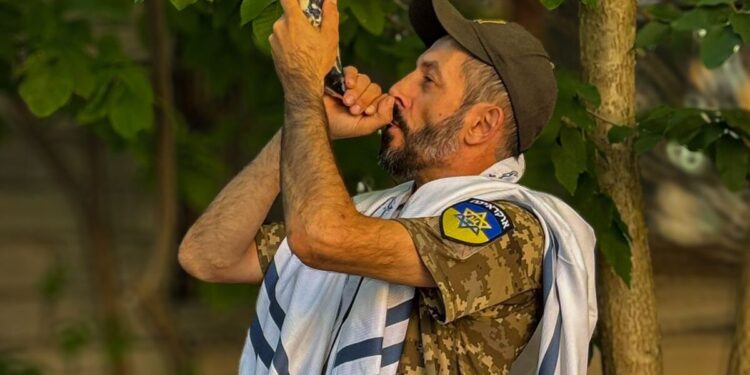 לראשונה: חיילים יהודים בחזית באוקראינה יתקעו בשופר