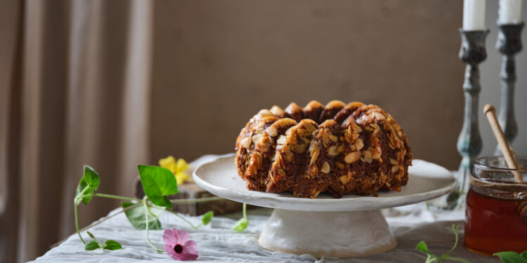 יותר מתוק מדבש: מאפה נאמן עם קולקציית עוגות מיוחדת לחג טעים ולשנה מוצלחת
