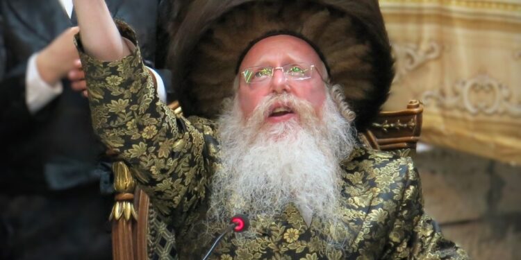 תיעוד משמחות בית השואבה בחצה”ק קרעטשניף – קרית גת