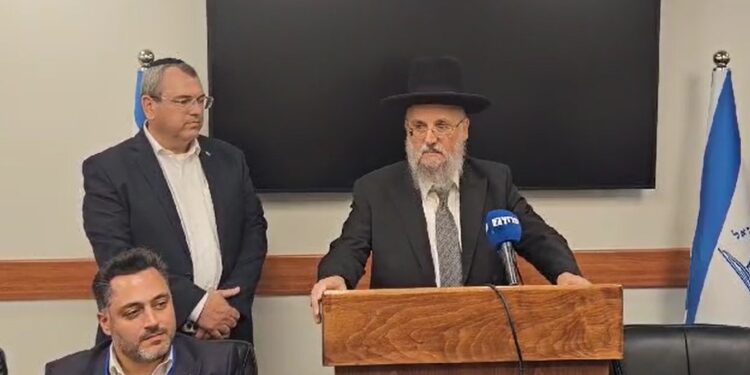 צפו: הרב קלמן בר נבחר לרב הראשי האשכנזי