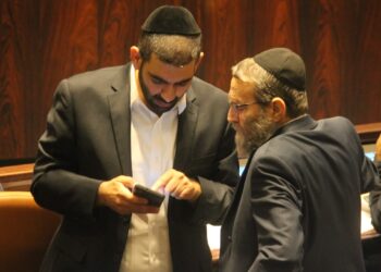 מלכיאלי מסיר כפפות נגד גפני: מצטרף למקהלת שונאי הדת