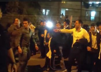 הפלג הירושלמי חסם את רחוב ז’בוטינסקי בבני ברק