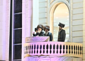 מעמד אדיר חנוכת הבית לבית המדרש ויז’ניץ ישועות משה בעיר אלעד