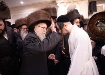 שמחת נישואי נכדת כ”ק האדמו”ר מצאנז-זוועהיל בארה”ב