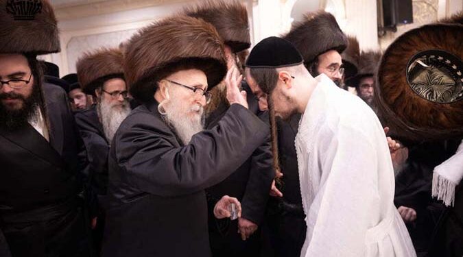 שמחת נישואי נכדת כ”ק האדמו”ר מצאנז-זוועהיל בארה”ב