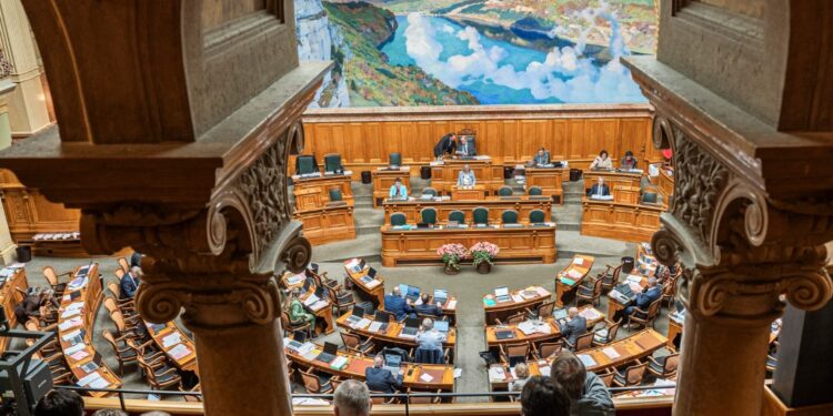 הפרלמנט השווייצרי הגדיר את חיזבאללה כארגון טרור