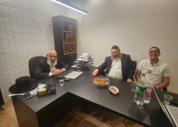 לאחר גל הטפה מיסיונרי בשדרות: רב העיר בפגישה עם יד לאחים