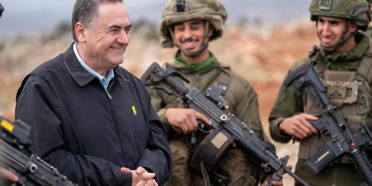 שר הביטחון: אם חיזבאללה לא יסוג – נרוצץ ראשו