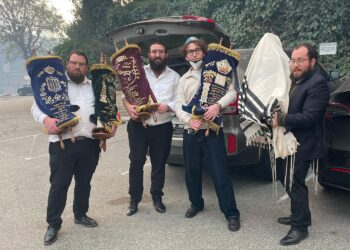 קליפורניה: שליחי חב”ד חילצו את ס”ת ויצאו מהאזור