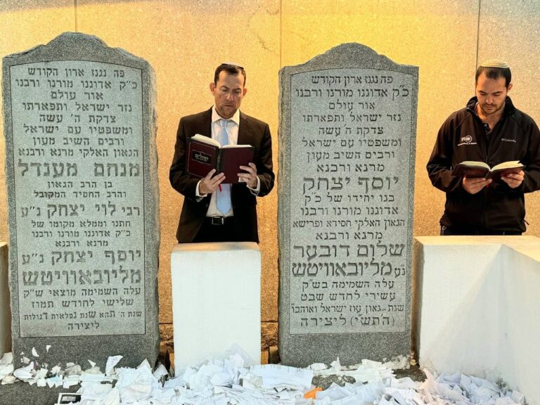 צפו: ראש המועצה פתח את הביקור המדיני בציון הרבי