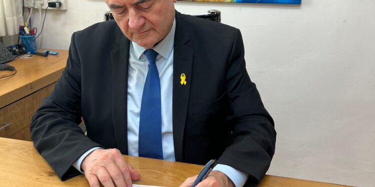 שר הביטחון הורה לשחרר עצורים מינהליים יהודים