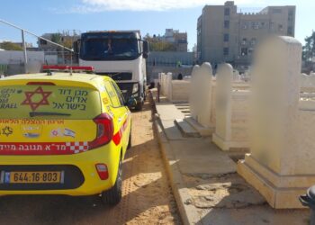 בני ברק: אסון בבית העלמין – אישה נדרסה למוות ממשאית
