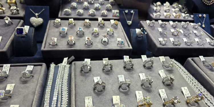 משהו נוצץ: עלייה של 270% בייצוא יהלומים בדצמבר מול אשתקד