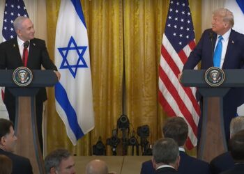 טראמפ: ארה”ב תשתלט על עזה – 1.8 עזתים צריכים לצאת