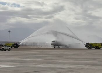 קו טיסות חדש מנמל התעופה רמון לאתונה ביוון