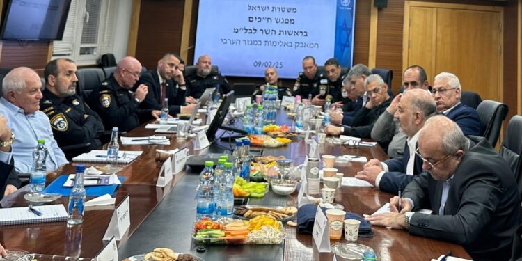 בעקבות הפשיעה במגזר הערבי: מפגש עם נציגי המגזר