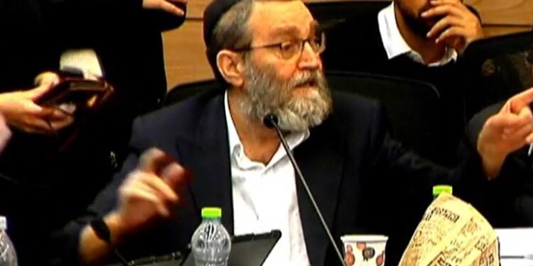 צפו: גפני סיכם את דיוני התקציב ושכח את פינדרוס