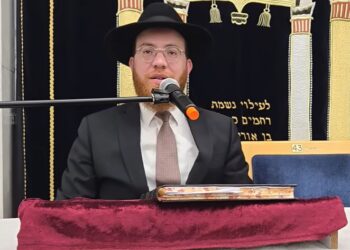 צפו: הרב יעקב סיני בשיעור על שבת בערב פסח