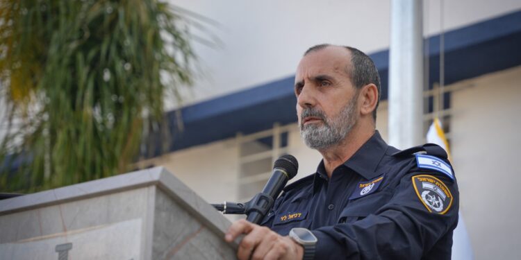 התנגשות בין המשטרה והפרקליטות: בוחרים לפנות באמצעות התקשורת