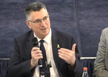 שר החוץ מתייחס לסיוע לעזה: “צריך לנהל את המלחמה באופן מציאותי”