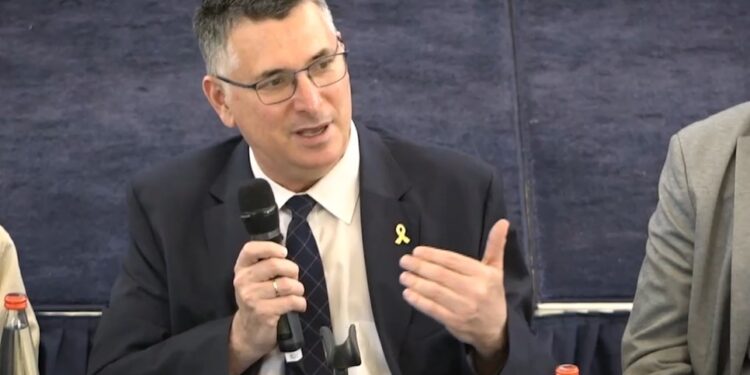 שר החוץ מתייחס לסיוע לעזה: “צריך לנהל את המלחמה באופן מציאותי”