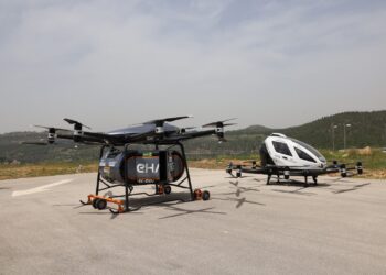 מוניות אוויר? שליחוית ברחפן? מיזם הרחפנים של ישראל