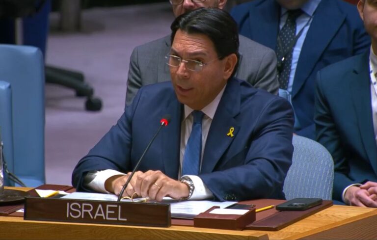 צפו בעימות בין השגריר דנון לשגריר איראן