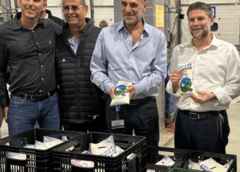 מה עשה שר האוצר במפעל תנובה ?