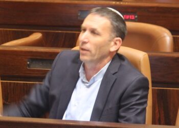 התפרקות? מתן כהנא הודיע על עזיבתו את המחנה הממלכתי