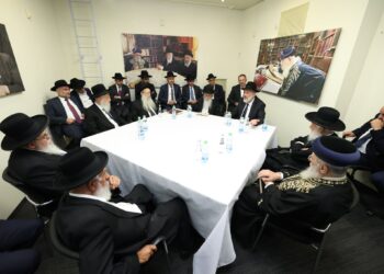 מועצת חכמי התורה של שס הורה על פרישה מהממשלה