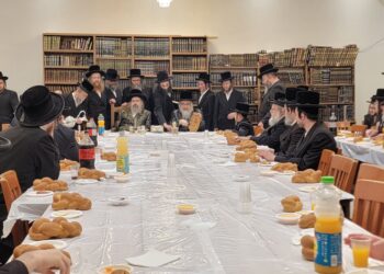 כ”ק אדמורי וויז’ניץ ממונטריאול ולונדון בנופש בקאט סנט לוק