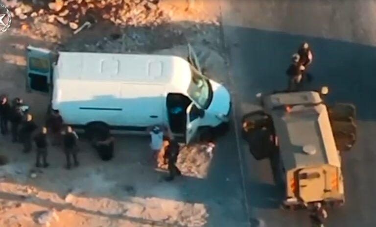 צפו: כך נתפסו שלושת גנבי האופנוע של החייל