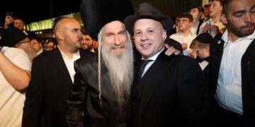 אנשי התעשייה בחתונת בתו של השדרן מנחם טוקר