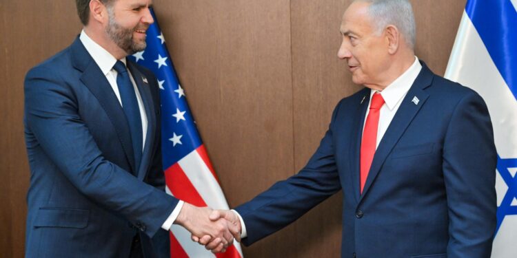 סגן הנשיא: יש לנו משימה קשה – לפרק את חמאס מנשקו