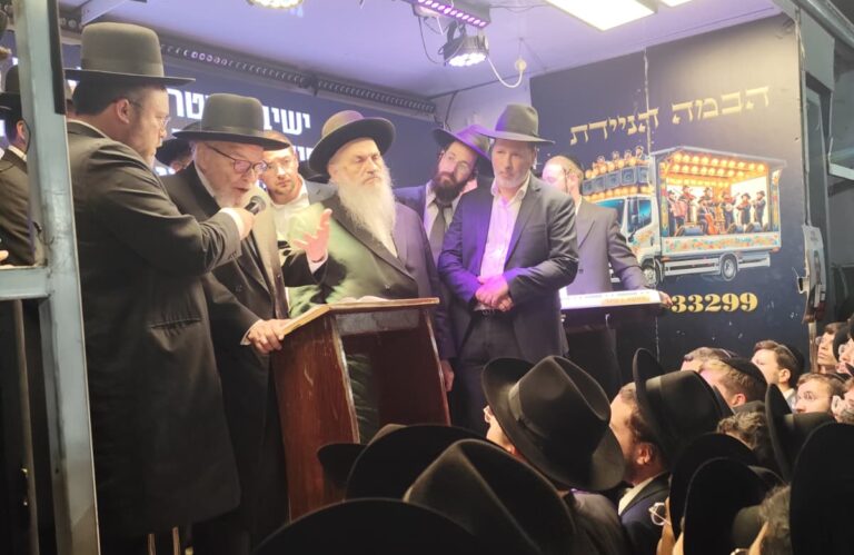 צפו: מרן הגרמ"ה הירש בשערי הכלא: מקווה שלא נצטרך לצאת להפגין