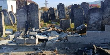 אוקראינה: זעזוע ושאט נפש מהשחתת ציון אדמו”רי ויז’ניץ