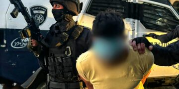 השב”כ והמשטרה עצרו שני חשודים בטרור ואיתרו מחרטת נשקים בחברון