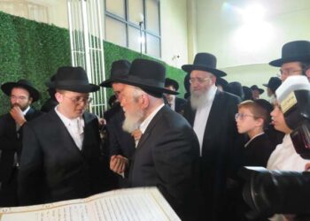 שמחת נישואי נכדו של מרן הגר”י זילברשטיין