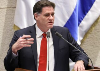 השר רון דרמר הודיע על התפטרותו מהממשלה