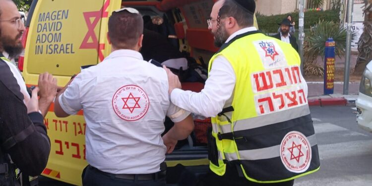 בני ברק: בן 3 חודשים פונתה תוך כדי החייאה לאחר איבוד הכרה