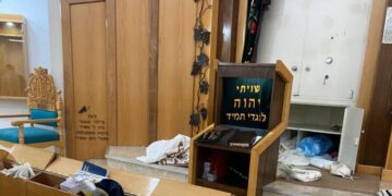 זעזוע בחיפה: מקרה שני תוך שבוע של חילול בית כנסת בעיר