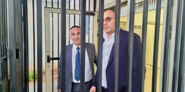 הח”כים משס הגיעו לביקור הבחורים הכלואים בכלא 10