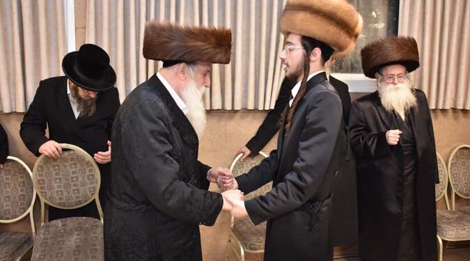 שמחת התנאים בחצרות מחנובקא בעלזא- שאץ- קרלין לעלוב-ספינקא